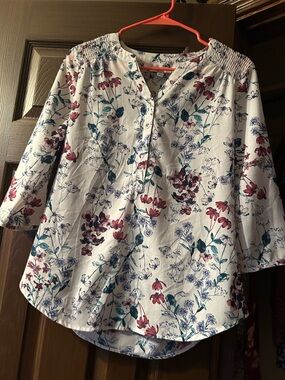 Women’s White Floral 3/4 sleeve Blouse